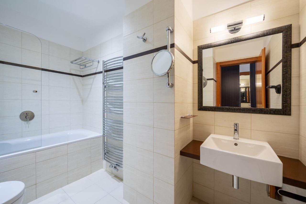 Design Merrion Hotel 프라하 외부 사진