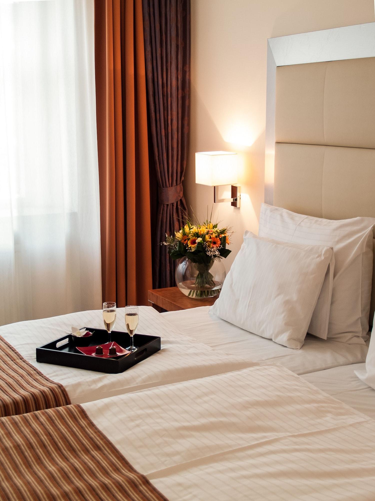 Design Merrion Hotel 프라하 외부 사진