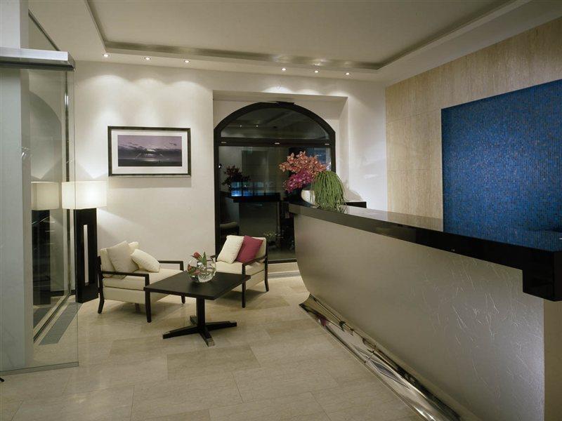 Design Merrion Hotel 프라하 외부 사진
